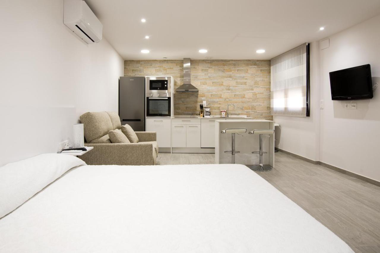 Apartamentos La Jasa Arguedas Εξωτερικό φωτογραφία